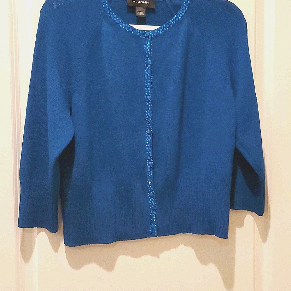 Womens size medium St. Johns sweater